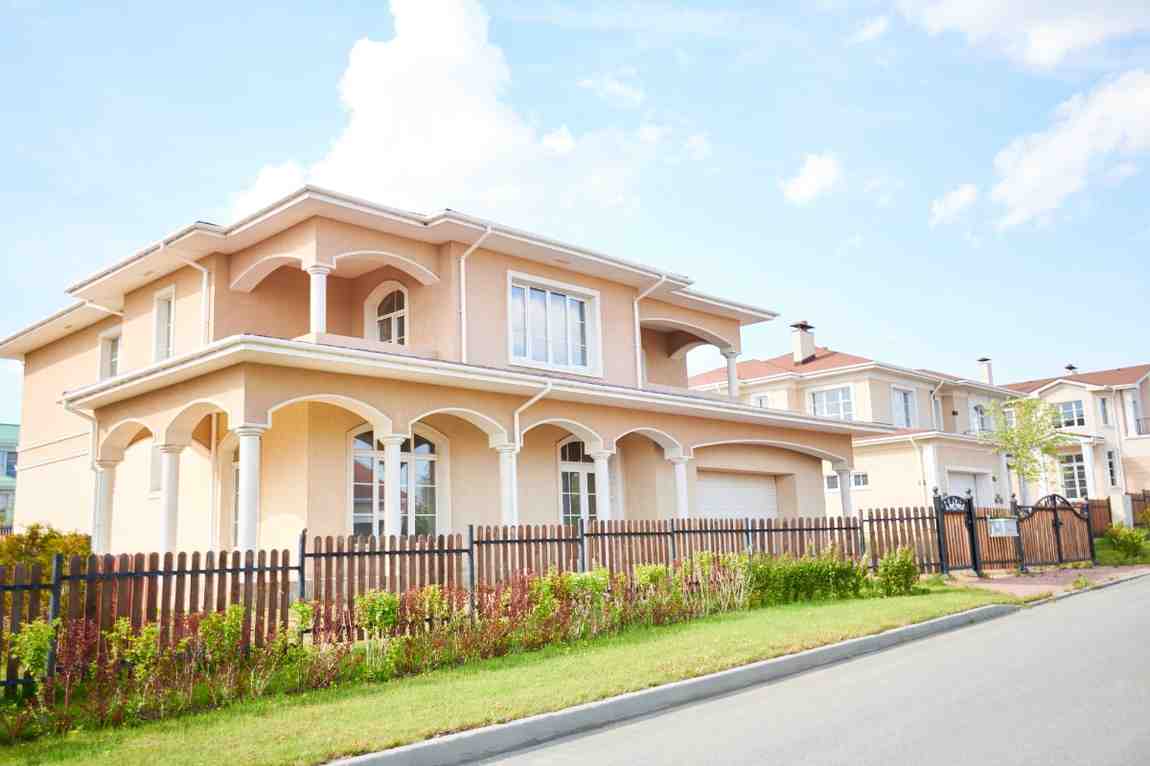 The Ultimate Property Buying Checklist for Delhi NCR (First-Time Home Buyers' Guide)