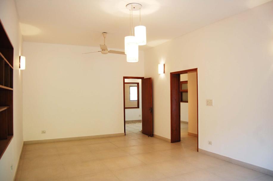 3BHK Builder Floor-1