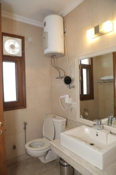 4BHK builder floor-3