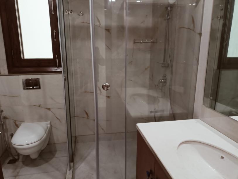 4BHK builder floor-4