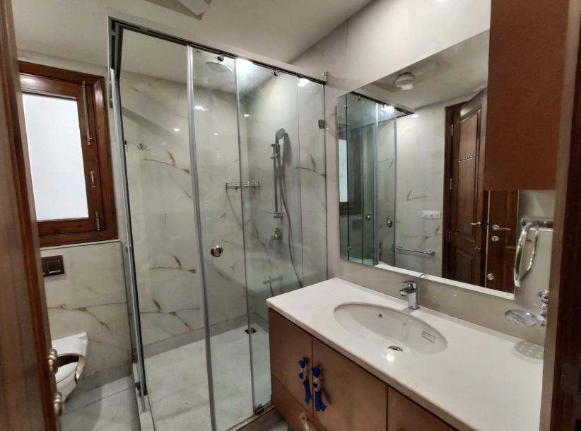 4BHK builder floor-6
