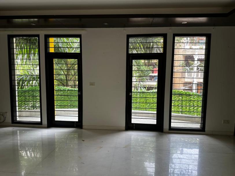 4BHK builder floor-3