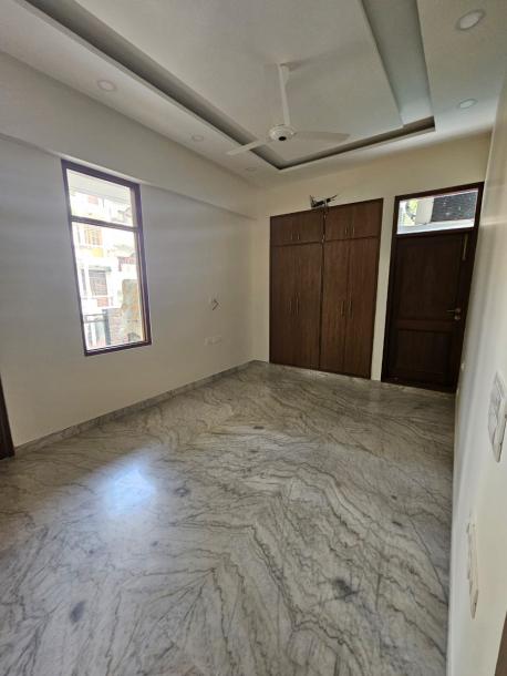 4BHK builder floor-6