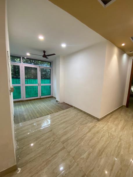 4BHK builder floor-2