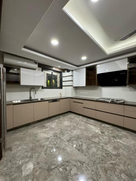 4BHK Builder Floor-9