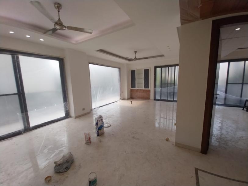 4BHK Builder Floor-12