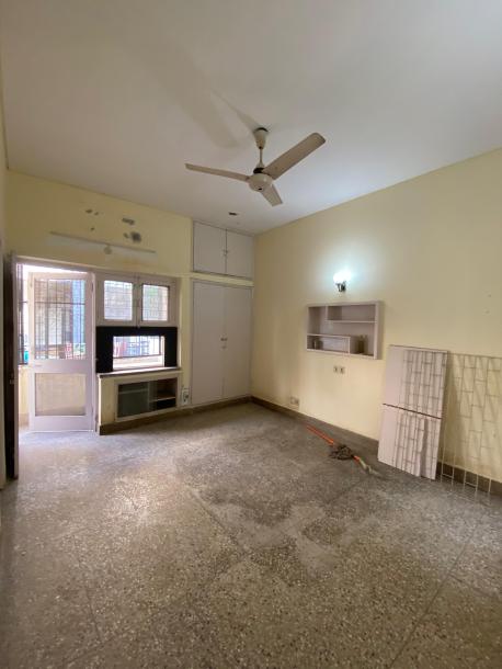 3BHK Builder Floor-1