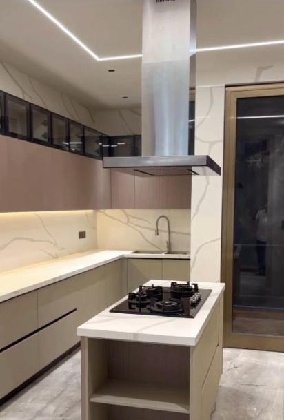 4BHK Builder Floor-5
