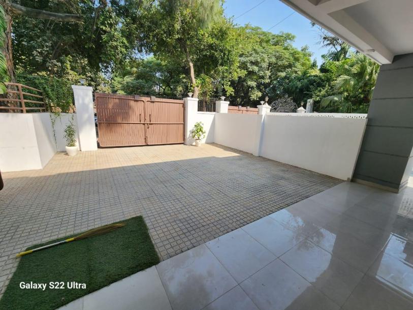 4BHK Builder Floor-1