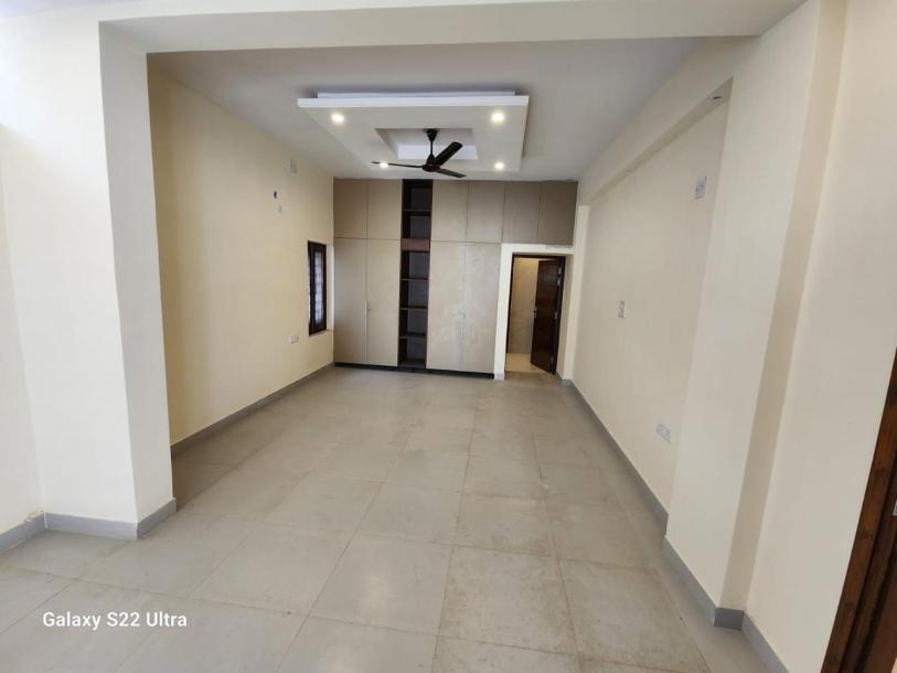 4BHK Builder Floor-7