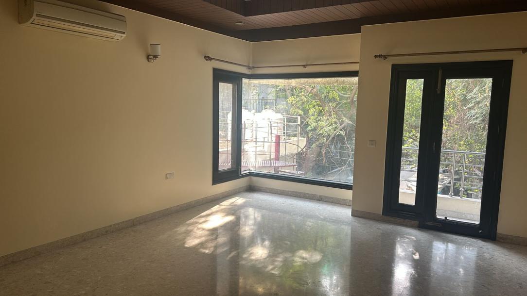 4BHK Builder Floor-12