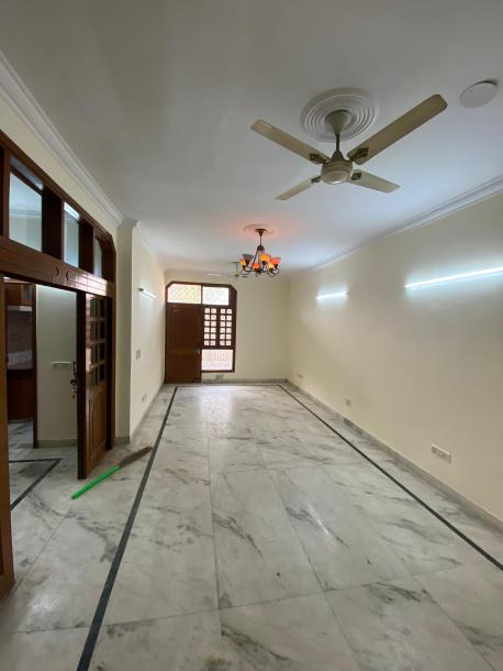 3BHK Builder Floor-1