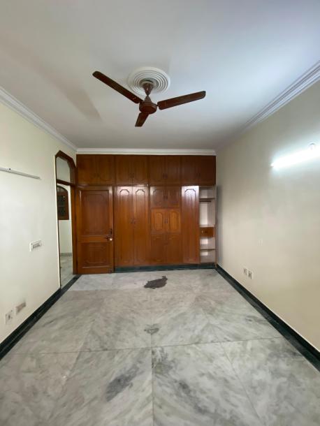 3BHK Builder Floor-9