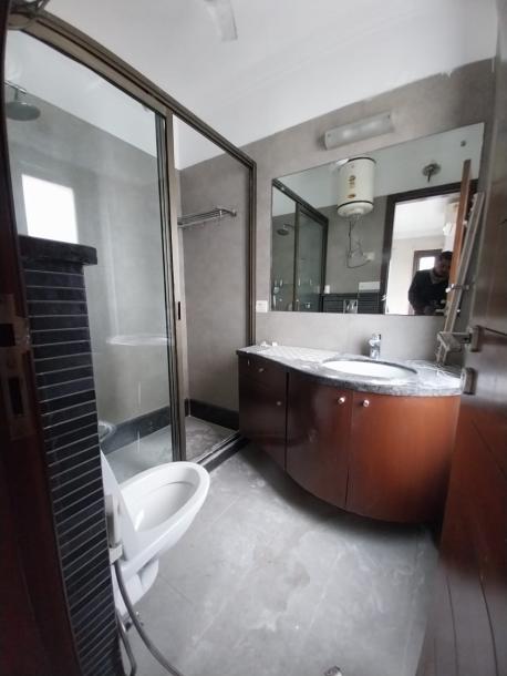 3BHK Builder Floor-1