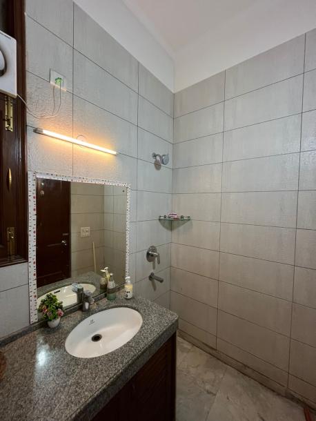 3BHK Builder Floor-8