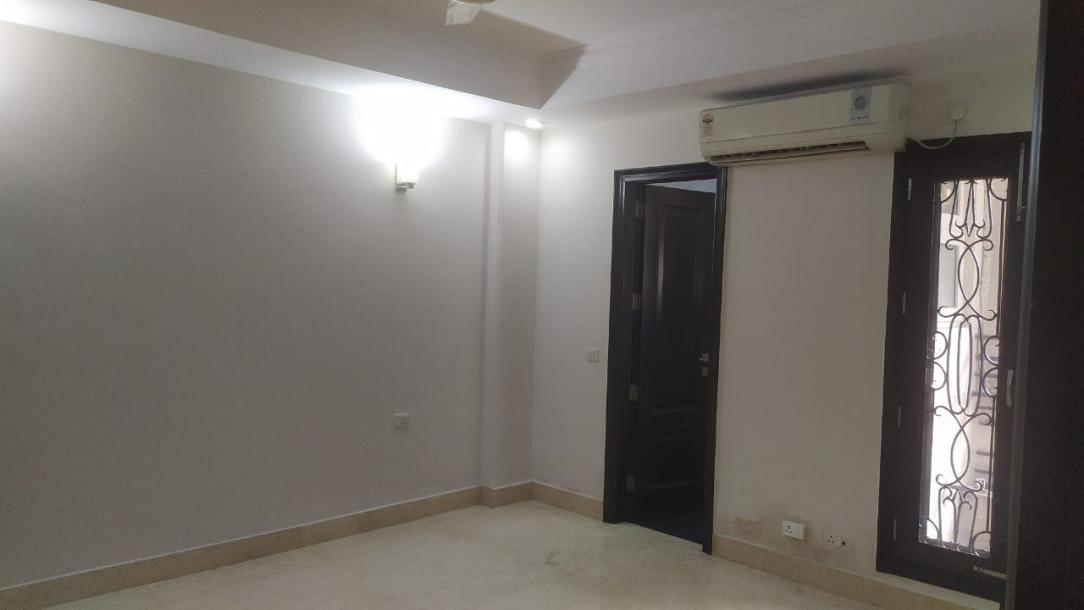 3BHK Builder Floor-10