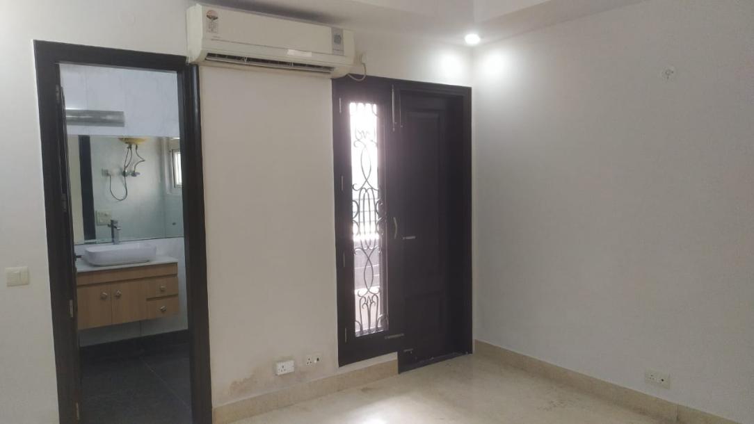 3BHK Builder Floor-12