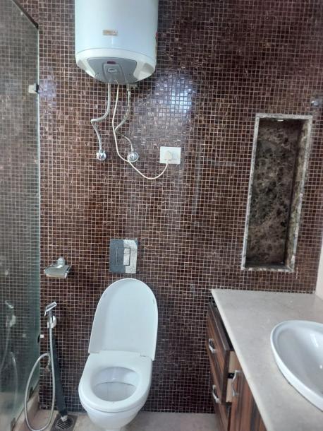 4BHK Builder Floor-12