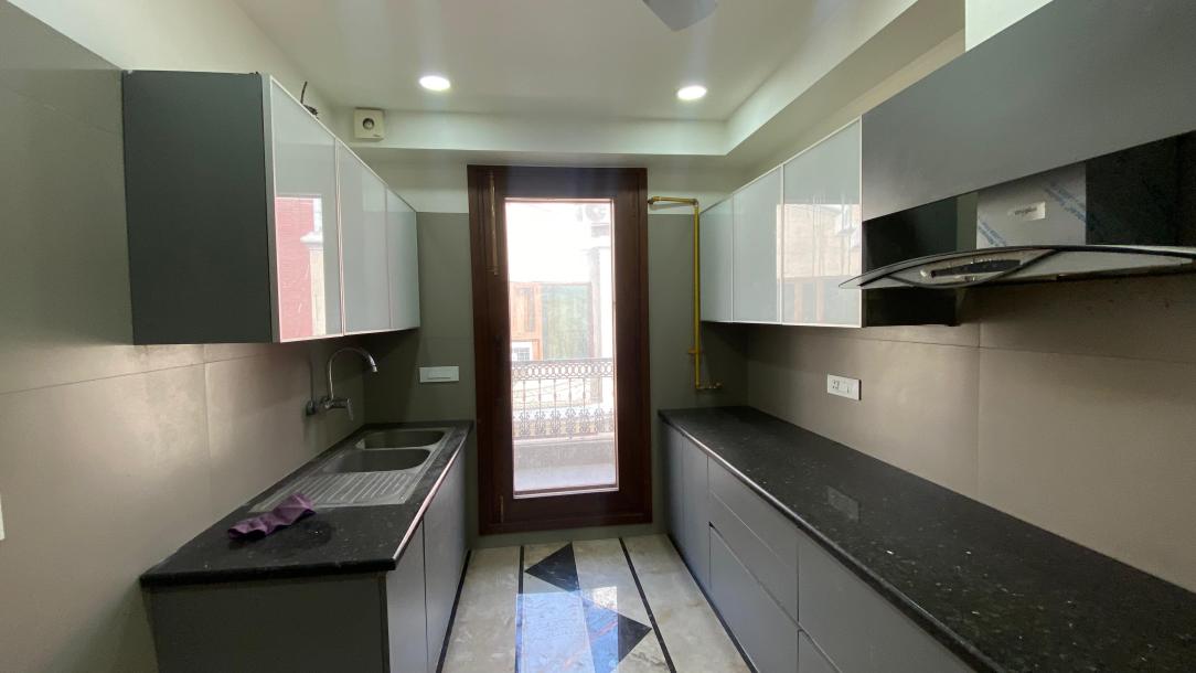 4BHK Builder Floor-9