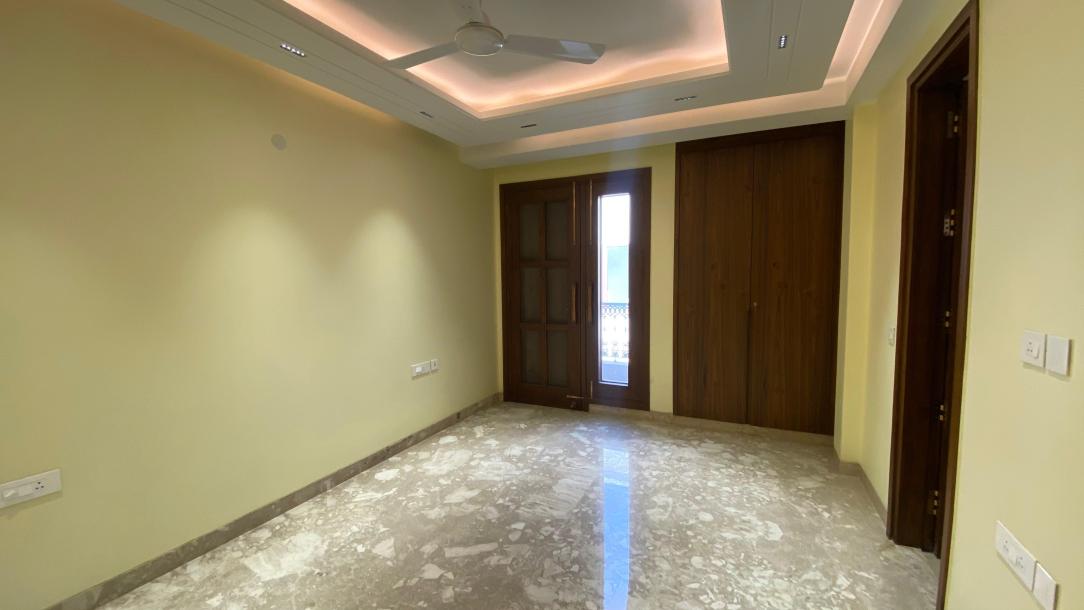 4BHK Builder Floor-2