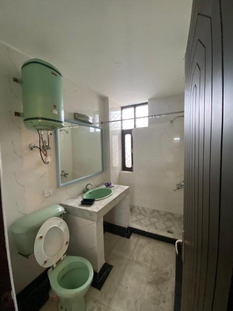 3BHK Builder Floor-10