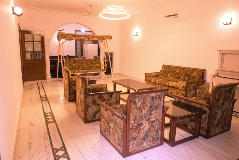 3BHK Builder Floor-3