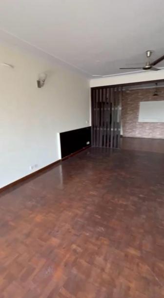 3BHK Builder Floor-1