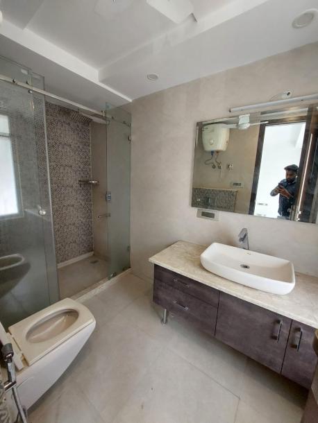 4BHK Builder Floor-12