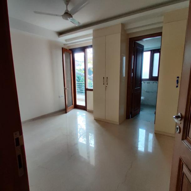 5BHK Builder Floor-5