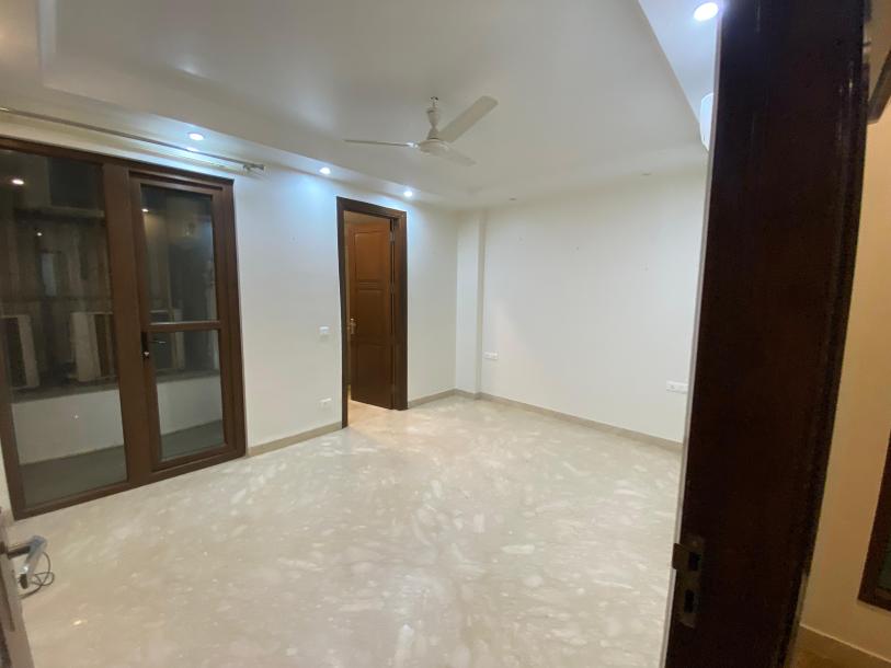 3BHK Builder Floor-1