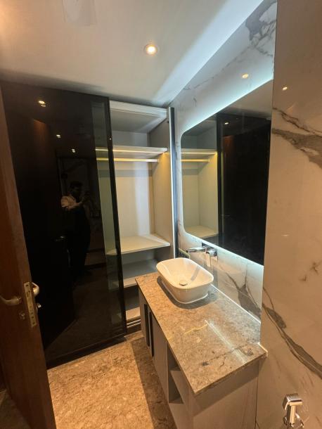 4BHK builder floor-2