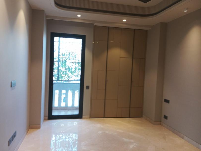 4BHK Builder Floor-11