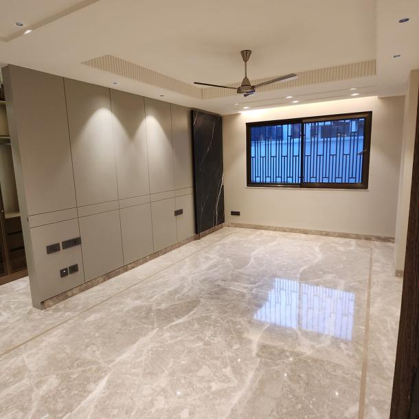 4BHK builder floor-3