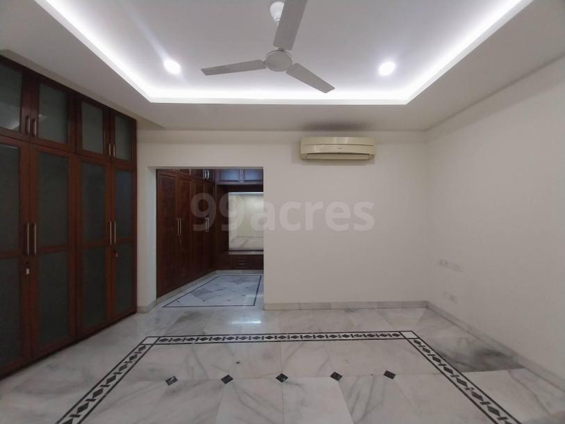 3BHK Builder Floor-23