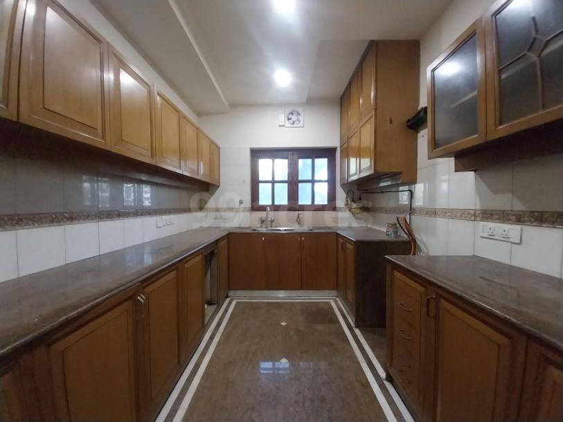 3BHK Builder Floor-9